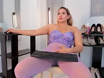 Stripchat Live Sex Cam of Sara_Gomez