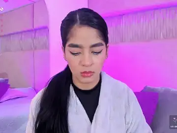 Stripchat Live Sex of _kyraa_