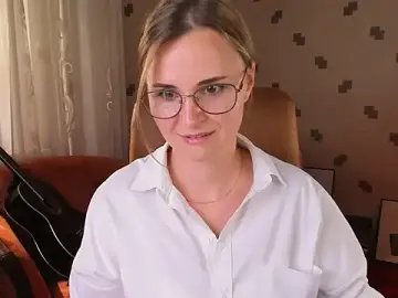 Stripchat Adult Webcams of MiaSparkes