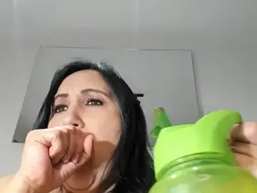 Stripchat Live Sex of foxy-porn1