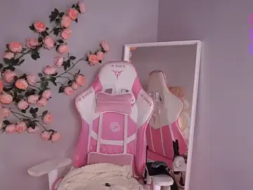 Stripchat Live Porn of wow_angel
