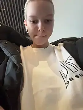 Stripchat Adult Webcam of AshleyMur