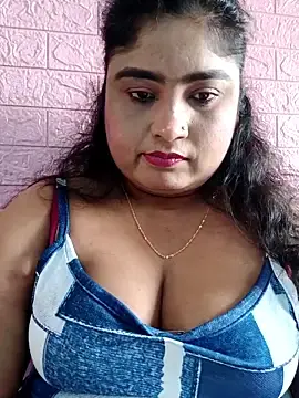 Stripchat Best Webcam of hornyriyanka