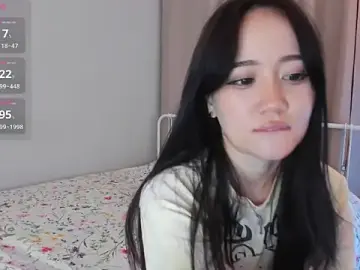 Stripchat Live Sex Cam of AmiliYan