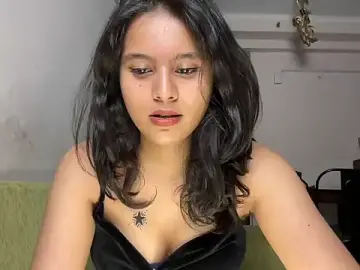 Stripchat Nude Webcam of Naira_fit