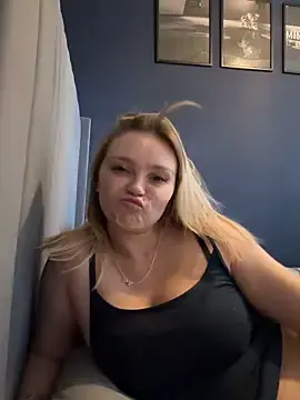 Stripchat Adult Webcams of Sky25x