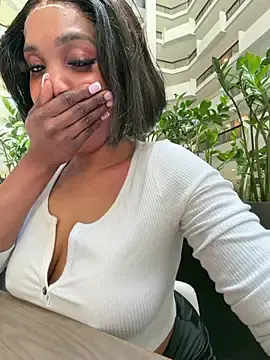 Stripchat Watch Live Sex Cams of ___Nessa