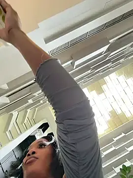 Stripchat Adult Video Chat of ___Nessa