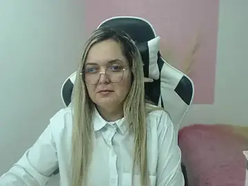 Stripchat Sex Cam of samy_vsn