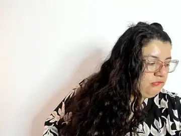 Stripchat Free Porn Cam of mystery_psique