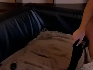 Stripchat Live Sex Cam of Cosmic_Sia