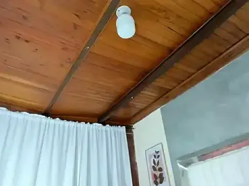 Stripchat Best live sex cam show of EmiliWilliams