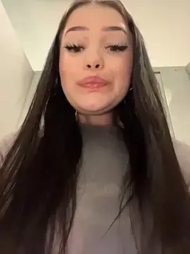 Stripchat Live Porn of Chloe__Moon