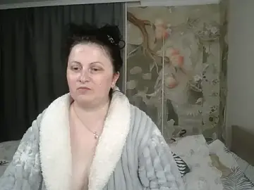 Stripchat Free Porn Cam of Lillian2