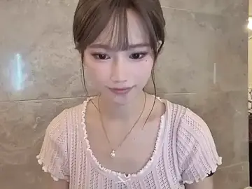 Stripchat Adult Webcam of -XunMengLong-