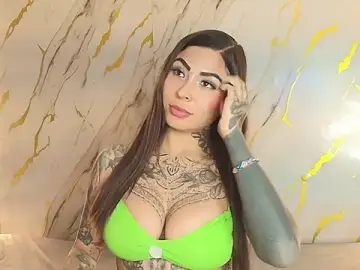 Stripchat Live Sex Cam of EmiliMontero