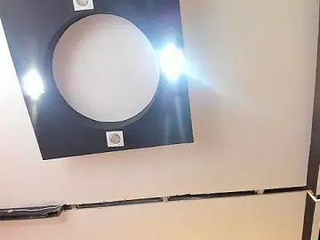 Stripchat Watch Live Sex Cams of ThaliaBrookss_