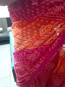 Stripchat Free Porn Cam of khushikhushi