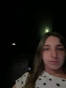 Stripchat Live Sex of DoriDelux66