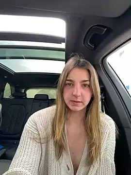 Stripchat Adult Webcams of DoriDelux66