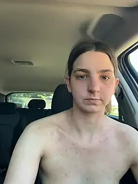 Stripchat Free Porn Cam of DoriDelux66