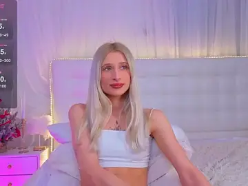 Stripchat Private Sex Chat of Monica_Leen