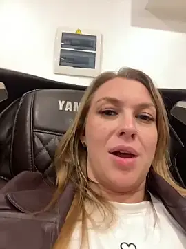 Stripchat Live Sex of Sweet___Emily