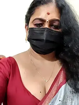 Stripchat Free Live Porn of aishu_mallu_tamil
