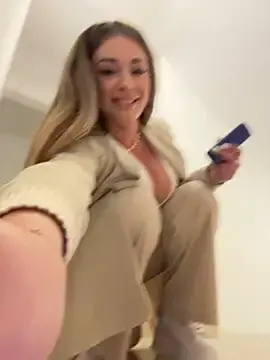 Stripchat Nude Webcam of IsabellaEtthan