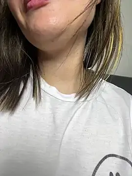 Stripchat Live Sex Cam of Zyrella