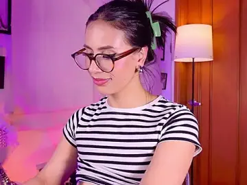 Stripchat Free Live Porn of Rue_Bellafire