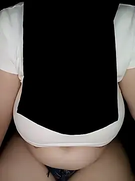 Stripchat Adult Webcam of _Arab_Queen_