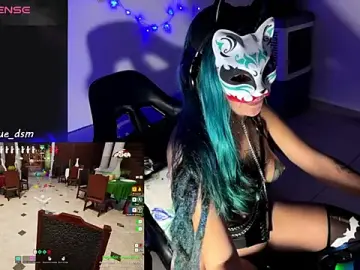 Stripchat Free Porn Cam of bluesubmissive