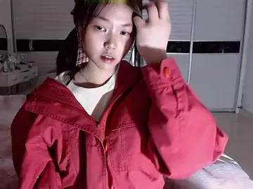 Stripchat Adult Video Chat of Miu1_girl