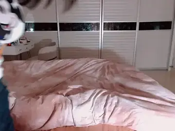 Stripchat Free Porn Cam of Miu1_girl