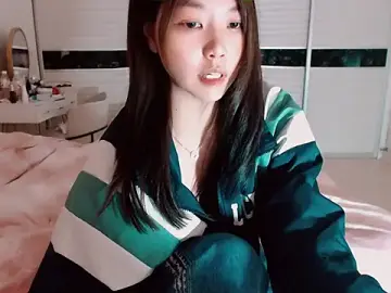 Stripchat Adult Video Chat of Miu1_girl