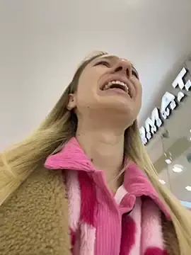 Stripchat Live Porn of Lia__Love