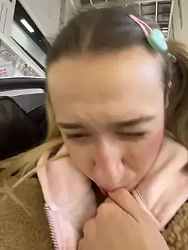 Stripchat Adult Video Chat of Lia__Love