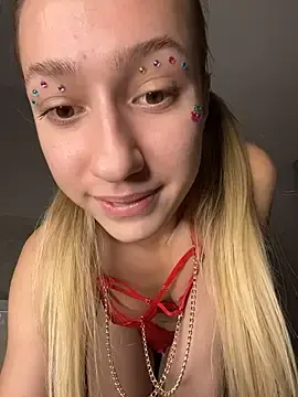 Stripchat Live Sex Cam of Lia__Love