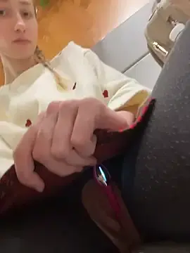 Stripchat Watch Live Sex Cams of Lia__Love