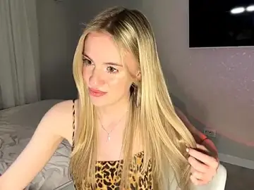 Stripchat Sex Cam of Between_Eeys