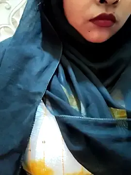 Stripchat Free Porn Cam of Indian-Nazia