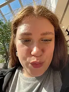 Stripchat Free Porn Cam of lucy-joy