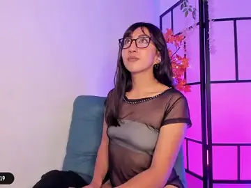Stripchat Nude Webcam of eimy_castillo