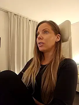 Stripchat Nude Webcam of Nova-Lee