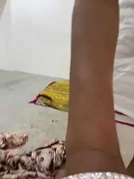 Stripchat Watch Live Sex Cams of Pooja_Love143