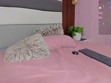 Stripchat Sex Cam of ALICESTARKK