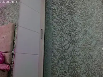 Stripchat Live Sex Cam of Akilla_Queen