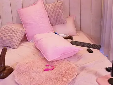 Stripchat Live Porn of emyli_sw_