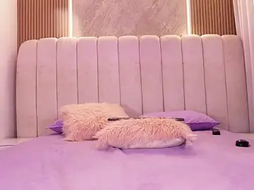 Stripchat Watch Live Sex Cams of emyli_sw_